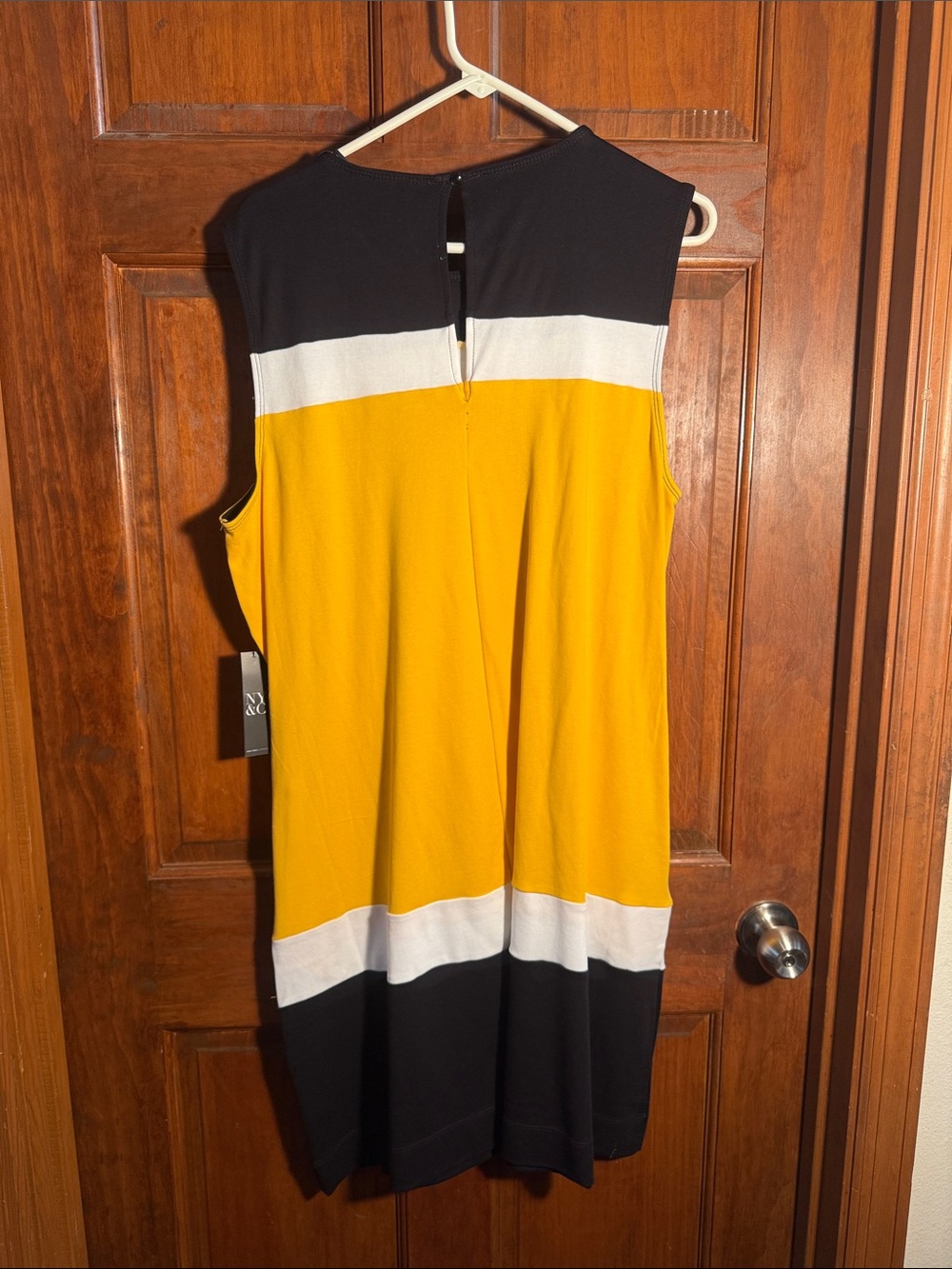New York & Company Black and White Colorblock Sleeveless Dress - Picture 3 of 5